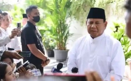 Prabowo Bertemu Presiden Jokowi, sebut Silaturrahmi Lebaran dengan Atasan
