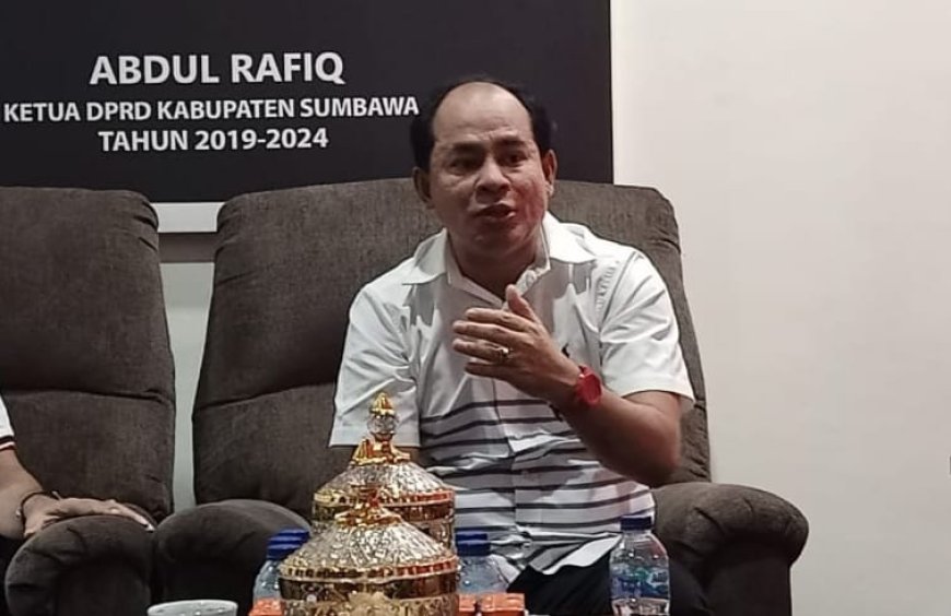 Jelang Ramadhan,ketua  DPRD Sumbawa Minta Pemda Jamin  ketersedian Sembako dan  Gas Elpiji