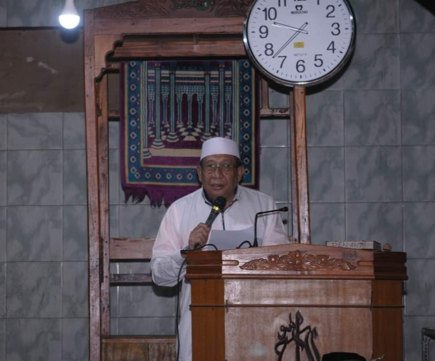 Bupati Sumbawa Safari Ramadhan di Masjid Nurul Iman Desa Tepal Batu Lanteh, Ingatkan Warga Jaga Hutan