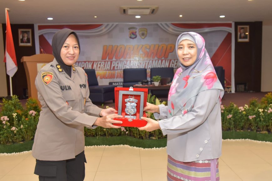 Wagub Umi Rohmi Sambut Peran Polwan Dalam Program Pembangunan Pemprov