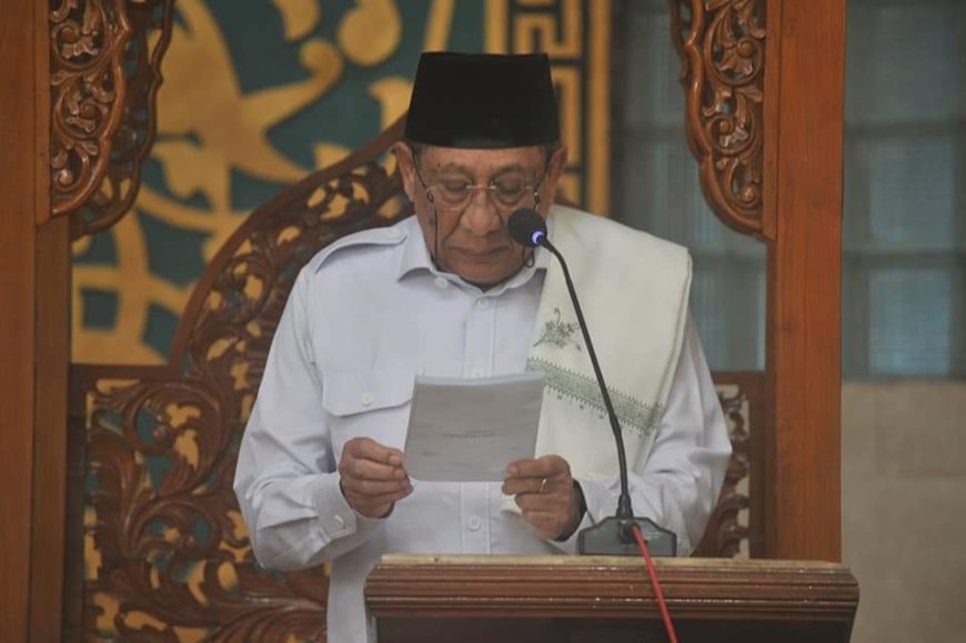 Momentum Istimewa Hari Raya, Bupati Sumbawa  Apresiasi Empati Masyarakat Terhadap Korban Banjir