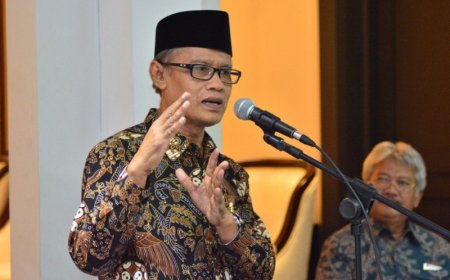 Prof. Haedar Nashir Tegaskan Muhammadiyah Tidak Terlibat Politik Praktis