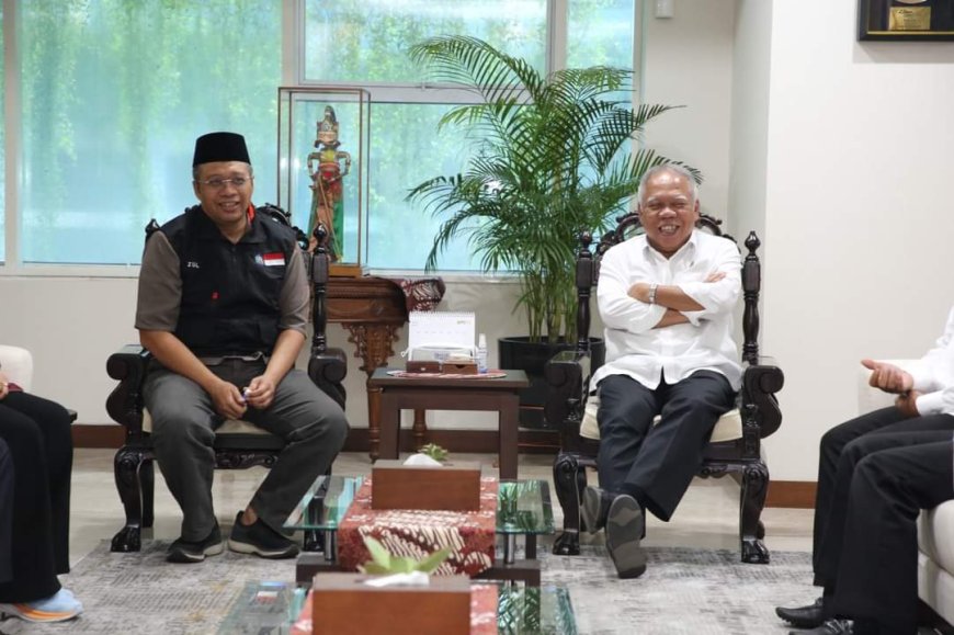 Menteri PUPR  Basuki  : Apresiasi Gubernur Ajak Bupati se - NTB Bicarakan Solusi Infrastruktur di NTB