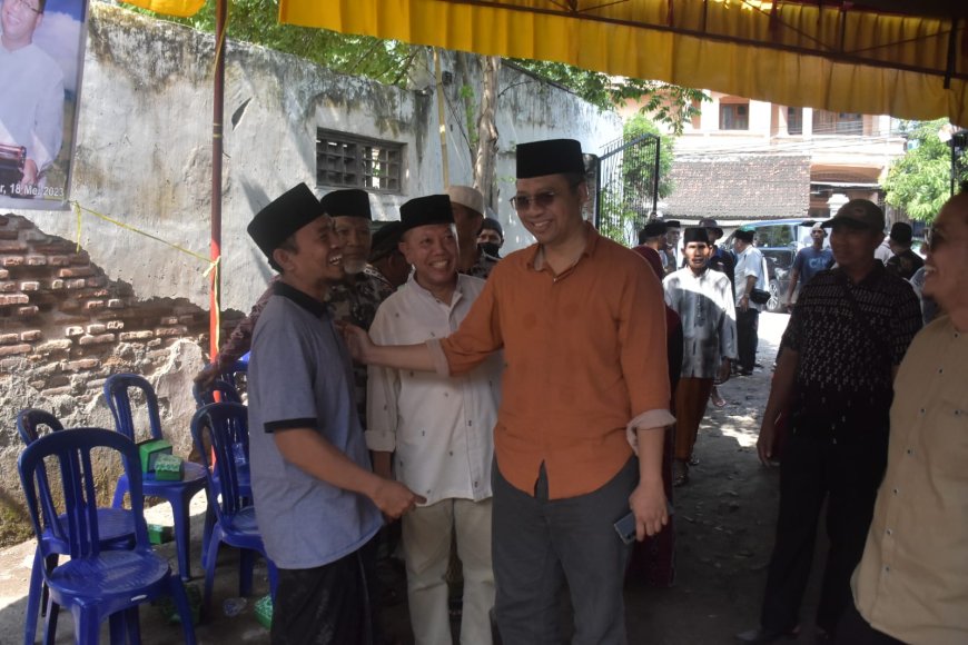 Hadiri Temu Kangen Masyarakat Batuyang Pringgabaya, Cara Khas Gubernur Menyapa Masyarakat