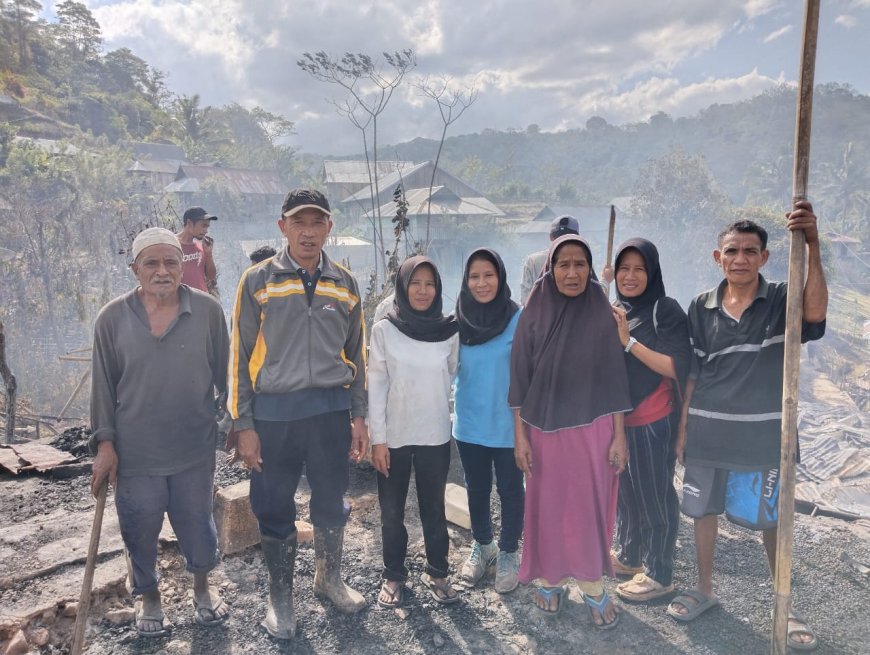 Kebakaran Di Dusun Musuk  Anggota DPRD Sumbawa Langsung Turun ke Lokasi