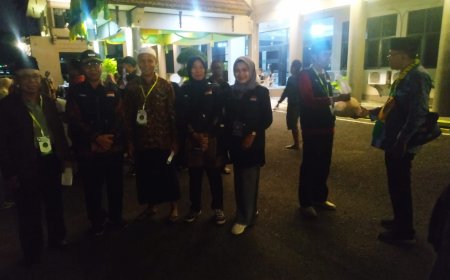 84 CJH Kloter 9 diberangkatkan Menuju Jeddah