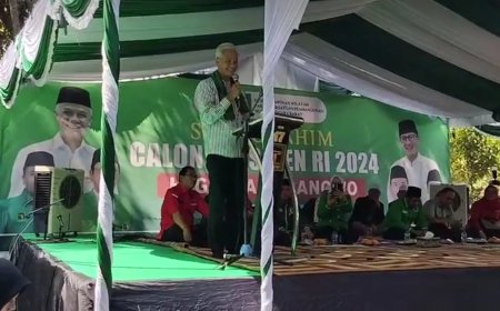 Berkunjung  ke Kantor DPW PPP NTB, Ganjar Sebut Jabatan Publik Untuk Melayani Rakyat