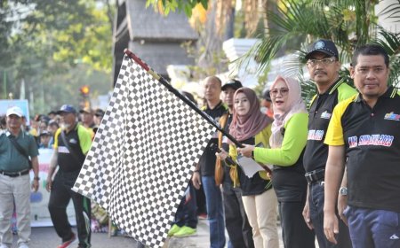 Meriah, Wakil Bupati Sumbawa Lepas Kontingen O2SN Tingkat Kabupaten