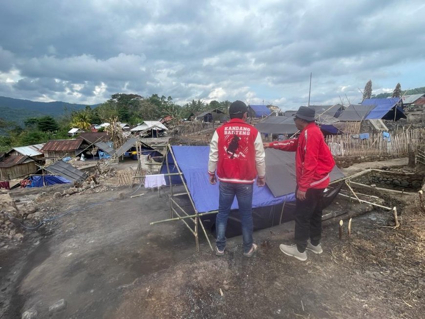 DPC PDI Perjuangan Sumbawa  Kunjungi Korban Kebakaran di Dusun Musuk Desa Tangkampulit Kecamatan Batulanteh