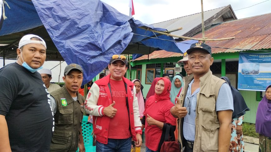 DPC PDI Perjuangan Sumbawa  Kunjungi Korban Kebakaran di Dusun Musuk Desa Tangkampulit Kecamatan Batulanteh