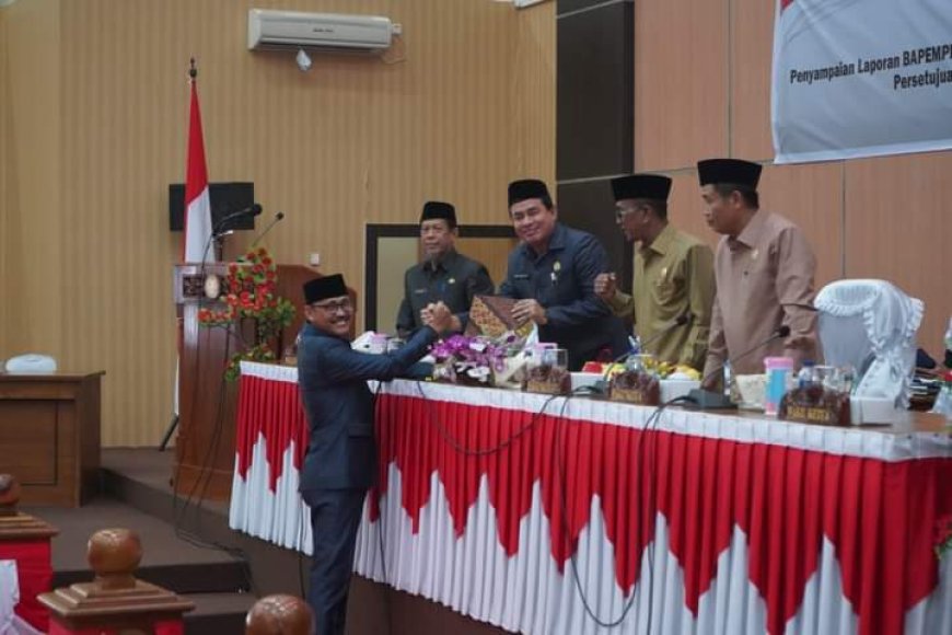 Bapemperda  DPRD Sumbawa Laporkan Hasil Pembahasan  7 Ranperda