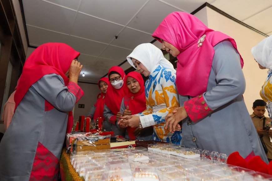 Bunda Niken Sambut Kunjungan Kerja TP. PKK Provinsi Jabar