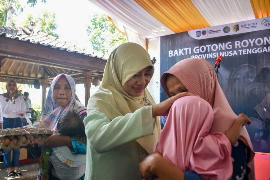 Bunda Niken Launching Bhakti Stunting di Desa Montong Baan Selatan Lombok Timur