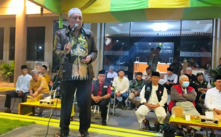 Jamaah Haji Sumbawa Tiba Dalam Keadaan Sehat, Disambut Bupati Sumbawa