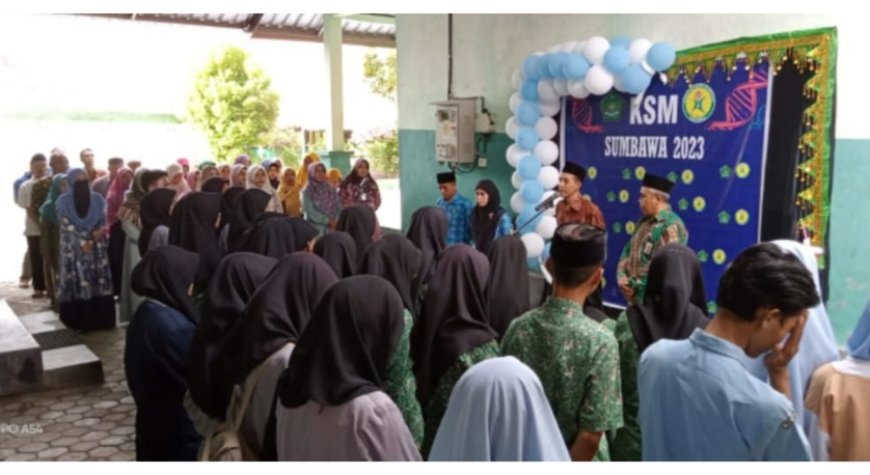 Kasi Pendidikan Madrasah Kemenag Sumbawa Buka Kompetisi Sains Madrasah Tahun 2023
