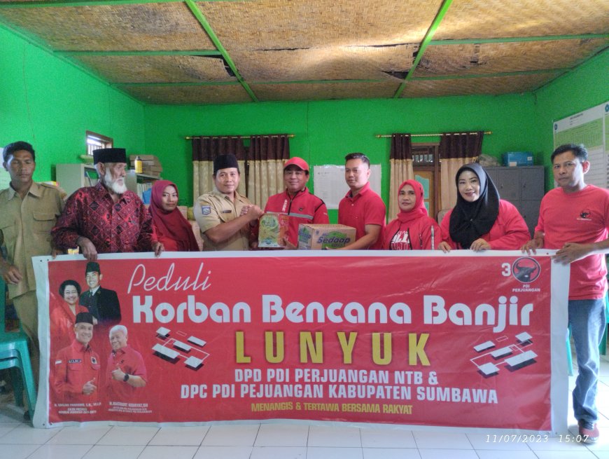 DPD PDI Perjuangan NTB dan DPC PDI Perjuangan Sumbawa Peduli  Korban Bencana Banjir  Lunyuk