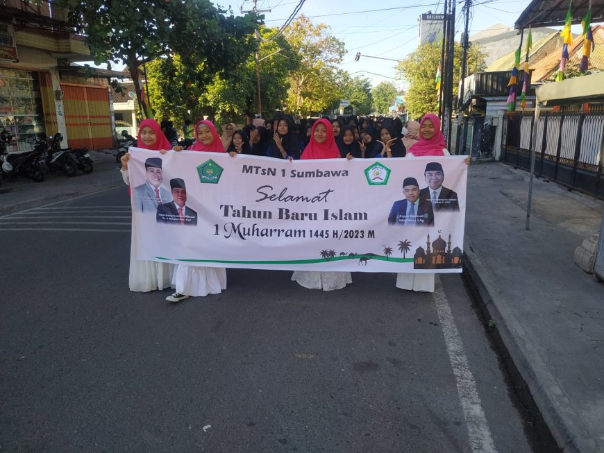 Sambut Tahun baru Islam 1445 H Kemenag Kab.Sumbawa Gelar Pawai Karnaval