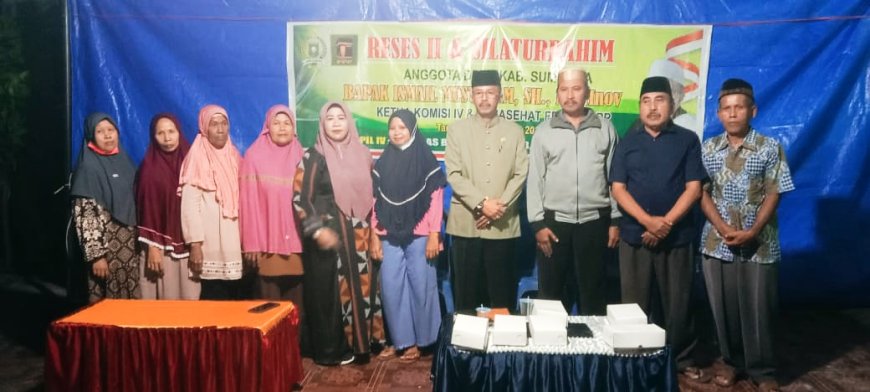 Ketua Komisi IV DPRD Sumbawa, Ismail Mustaram laksanakan Reses Meskipun Hujan Deras