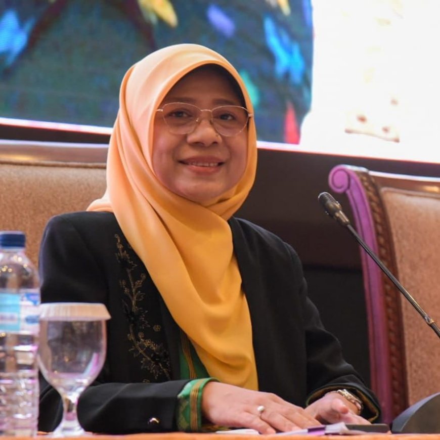 Bunda Niken Hadiri Raker Pustakawan: Membaca Untuk Hidup Lebih Sejahtera