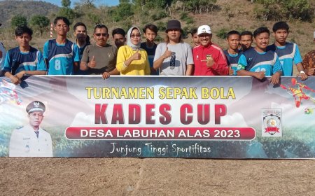 Ketua DPD BMI NTB Resmi Buka Turnamen Sepak Bola Kades Cup Desa Labuhan Alas