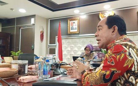 Cegah TPPO, Ketua DPRD Sumbawa Rapat Bersama Menteri Sosial RI, Perkuat Pemberdayaan Masyarakat