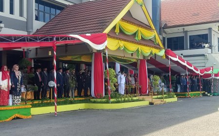 Bupati Sumbawa Jadi Inspektur Upacara Detik-Detik Proklamasi RI, Berlangsung Khidmat