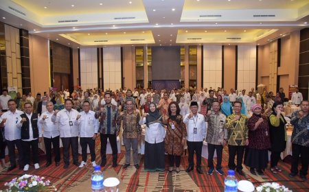 Evaluasi Terpadu Percepatan Penurunan Stunting Wagub Umi Rohmi Soroti Pentingnya Posyandu Keluarga dan Puskemas