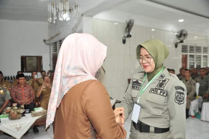 Wabup Sumbawa Buka Bimtek PolPP Tekankan  Peningkatan Kinerja