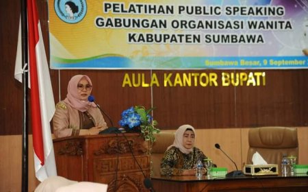 GOW Kabupaten   Sumbawa  Gelar  Pelatihan Public Speaking