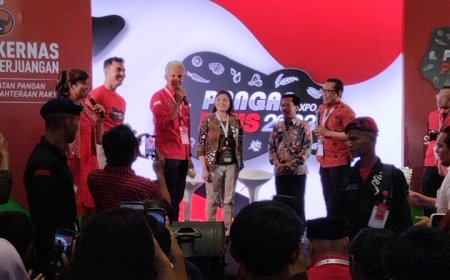Kunjungi Pameran Pangan Plus Expo 2023 Ganjar Sebut Pentingnya Vitamin Penambah Darah  Bagi Perempuan