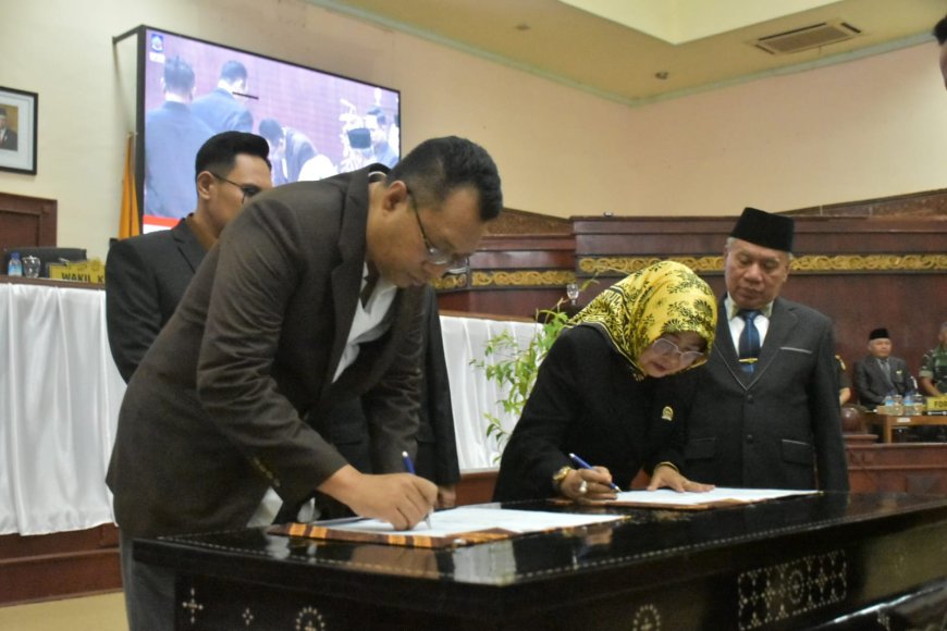 Gubernur dan DPRD NTB Sepakati  KUA-PPAS Perubahan APBD 2023