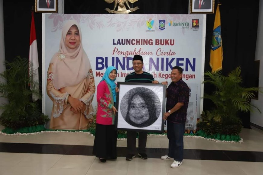 Gubernur Bang Zul Hadiri Peluncuran Buku "Pengabdian Cinta Bunda Niken