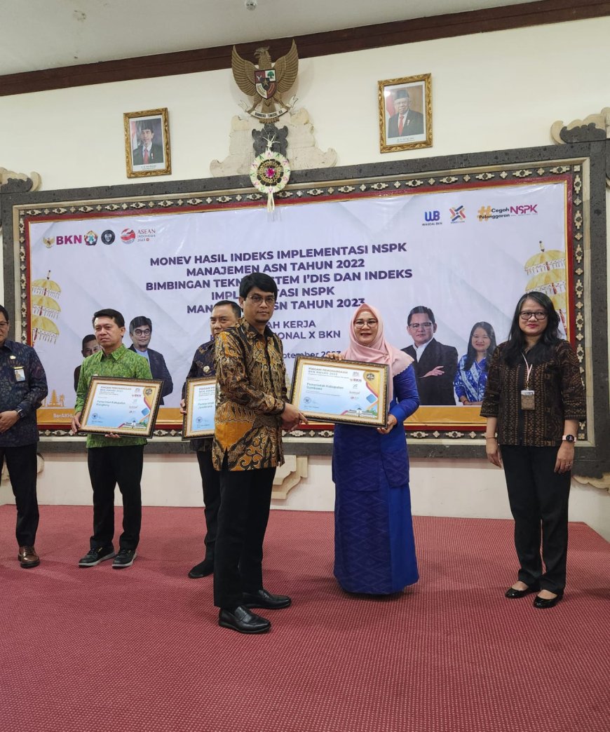 Wakil Bupati Terima Penghargaan BKN Award 2023  Katagori Perencanaan Kebutuhan dan Mutasi Kepegawaian