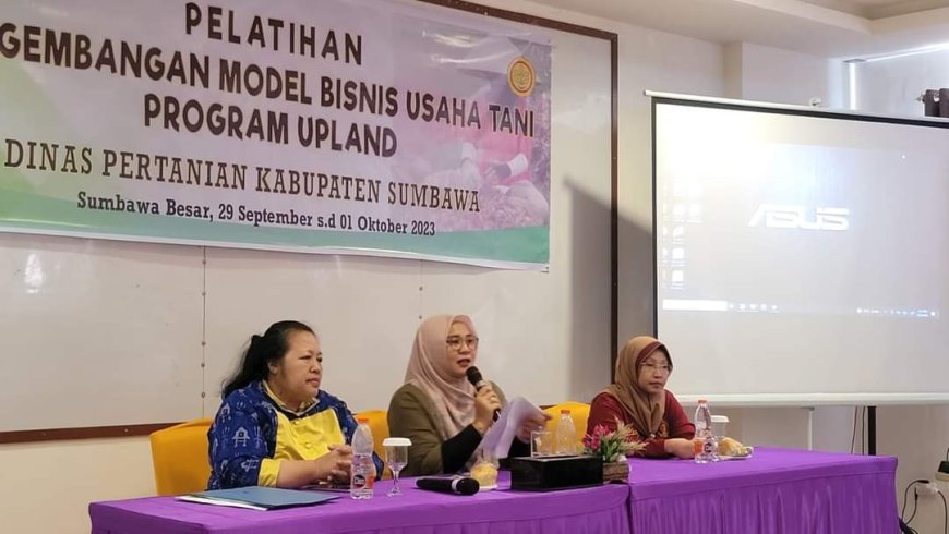 Buka Pelatihan Bisnis,  Wabup Bangga Sumbawa menjadi 4 Besar Pemasok Bawang Merah di Indonesia