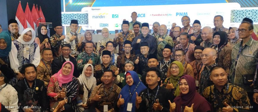 Hadiri Munas VI MES, Wapres Meminta Pengembangan Ekonomi Syariah Hingga Akar Rumput