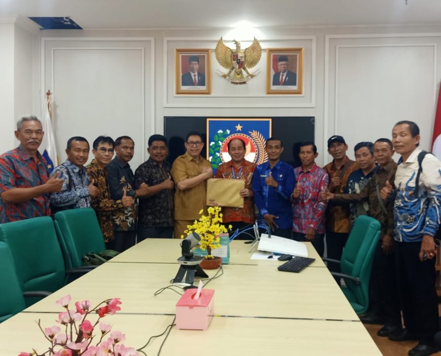Terkait Pengelolaan  Keuangan   dan  Program Desa, Ketua DPRD Sumbawa, bersama Camat dan Kades Konsultasi ke  Kemendagri