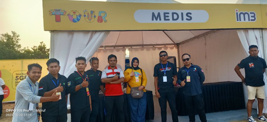 PSC 119 Dikes  dan Puskesmas Unit II Sumbawa Besar Support Event Kampanye Baru IM3