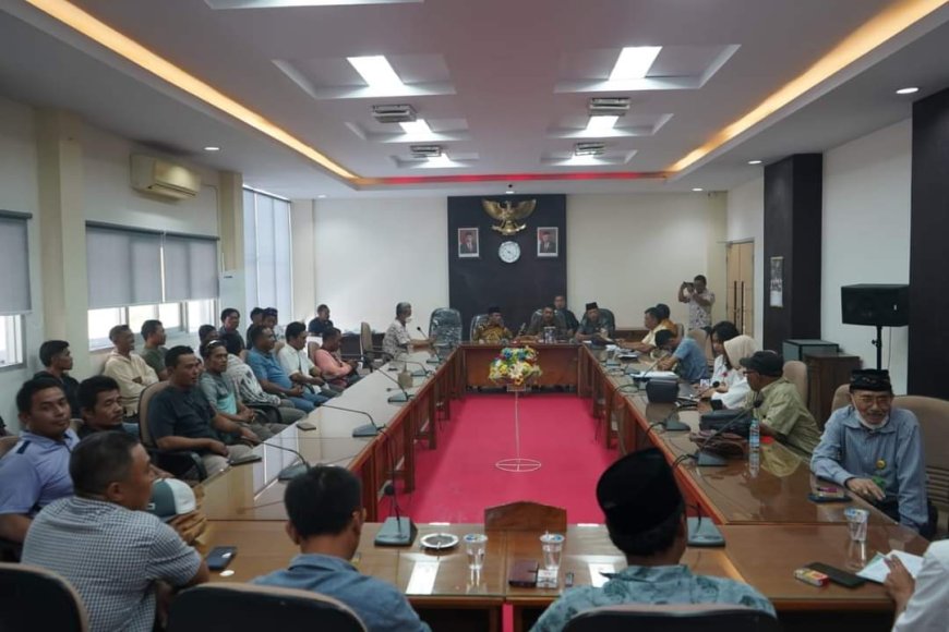 Komisi III DPRD Gelar Hearing Peningkatan Jalan Olat Rawa -Tanjung Bele.