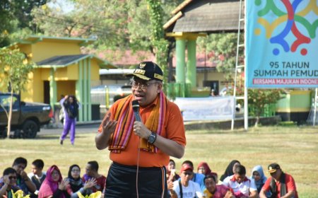 Pj Gubernur  NTB Laksanakan Program Jumat Salam di Sumbawa