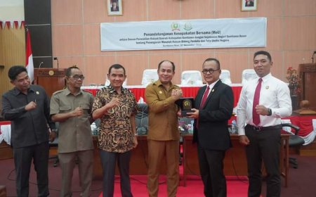 DPRD Kabupaten Sumbawa MoU dengan Kejari Sumbawa tentang Penanganan Masalah Hukum  Bidang Perdata dan Tata Usaha Negara