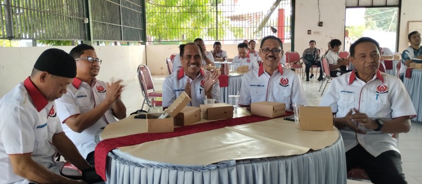 Bupati Sumbawa Buka Rakerkab KONI, Berpesan Olahraga Tak Cuma Mengejar Prestasi Tapi  Membentuk Karakter Disiplin dan Semangat Juang
