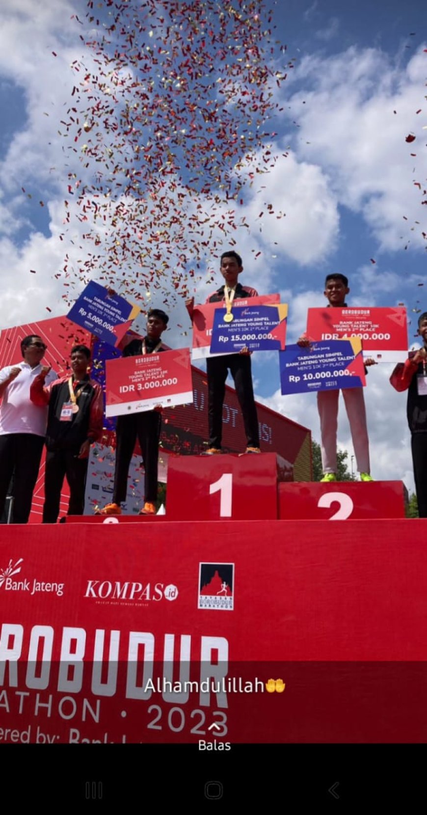 Atlet  Sumbawa Iqra  Syahputra  Raih Juara Borobudur Marathon 2023