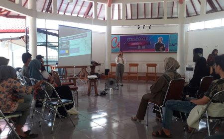 Relawan Gen Sat Set Ganjar-Mahfud Mataram Latih Digitalisasi Bisnis, Dorong Generasi Z  dan Millenial Jadi Pengusaha Muda