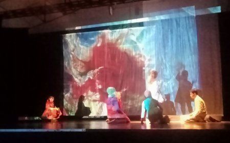 Bengkel Aktor Mataram Gelar Pementasan Teater, Singgung Sosok Pemimpin Tak Boleh Tong Kosong