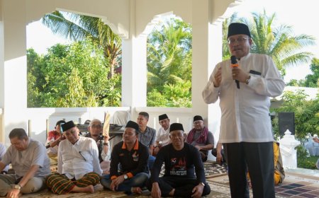 Program Jum'at Salam Pj Gubernur NTB: Perkuat Silaturahmi Antargenerasi untuk Kemajuan Bersama