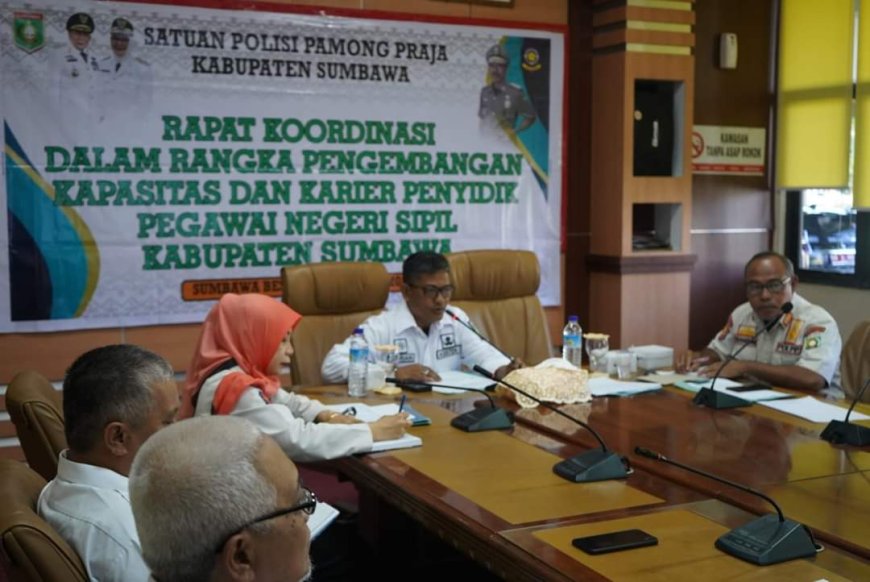 Asisten I Buka   Rakor Pengembangan Kapasitas dan Karier Penyidik Pegawai Negeri Sipil Kabupaten Sumbawa