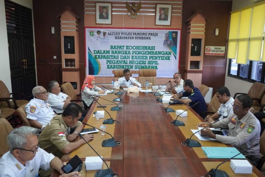Asisten I Buka   Rakor Pengembangan Kapasitas dan Karier Penyidik Pegawai Negeri Sipil Kabupaten Sumbawa