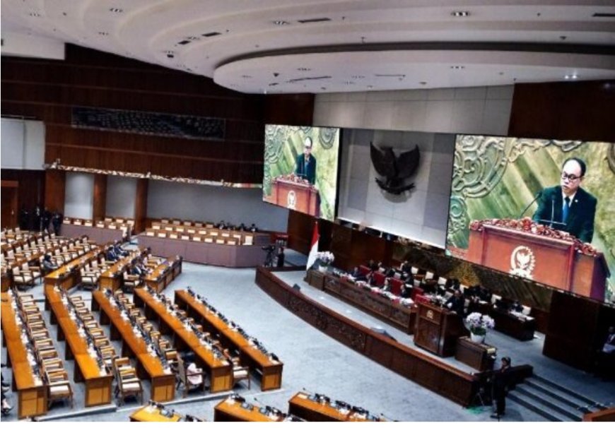 Revisi UU ITE Disahkan, Kominfo Jelaskan Perubahan Aturannya!
