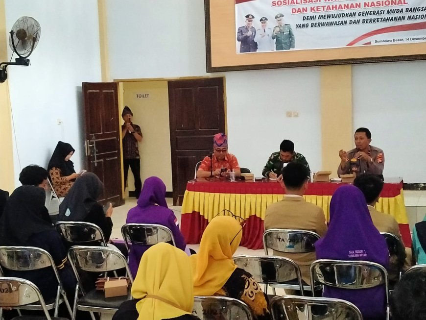 Kapolsek Sumbawa Jadi Narasumber Di Sosialisasi Wawasan Kebangsaan dan Ketahanan Nasional
