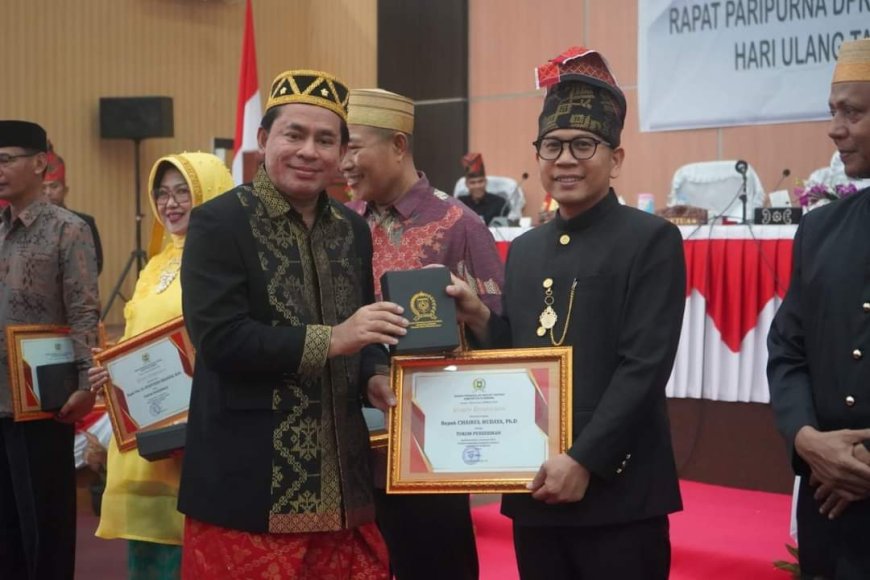 DPRD Gelar Sidang Paripurna Dalam Rangka HUT Kabupaten Sumbawa Ke 65